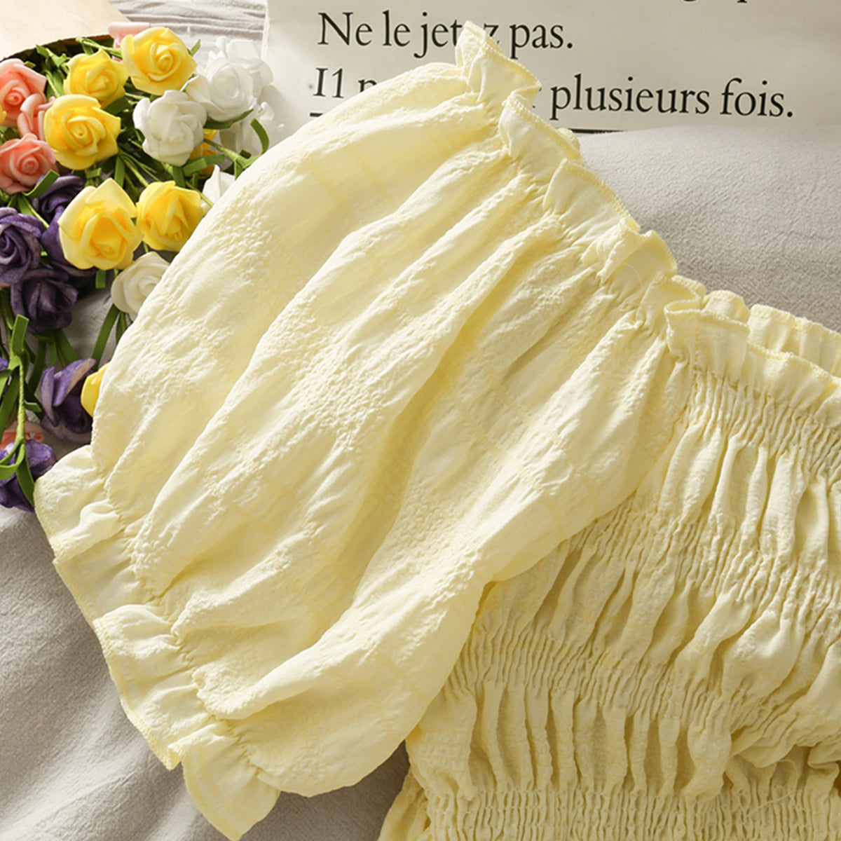 Cute short sleeve crop top  302