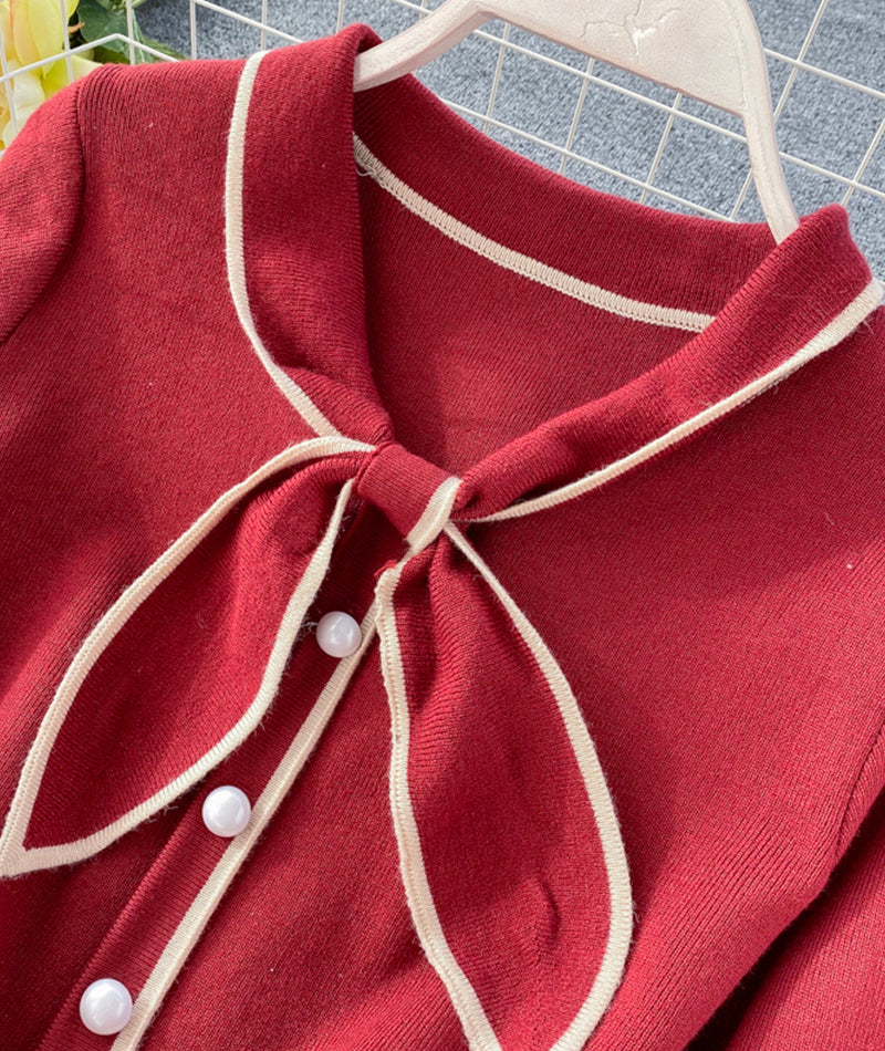 Süßes Strickkleid mit langen Ärmeln und Hasenohren 211