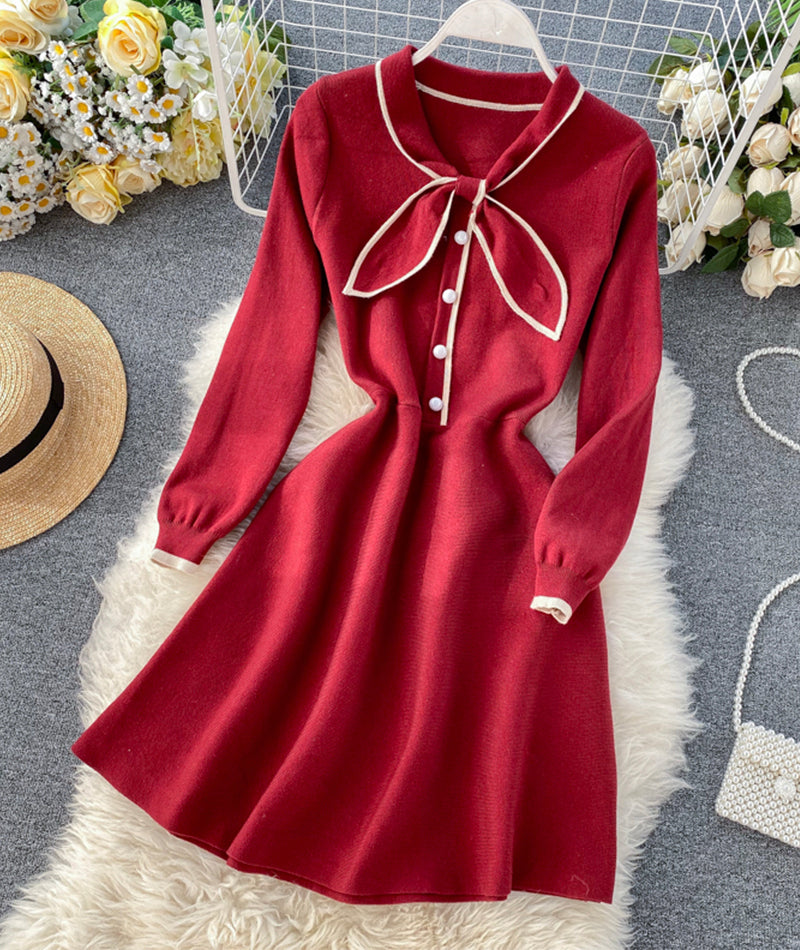Süßes Strickkleid mit langen Ärmeln und Hasenohren 211