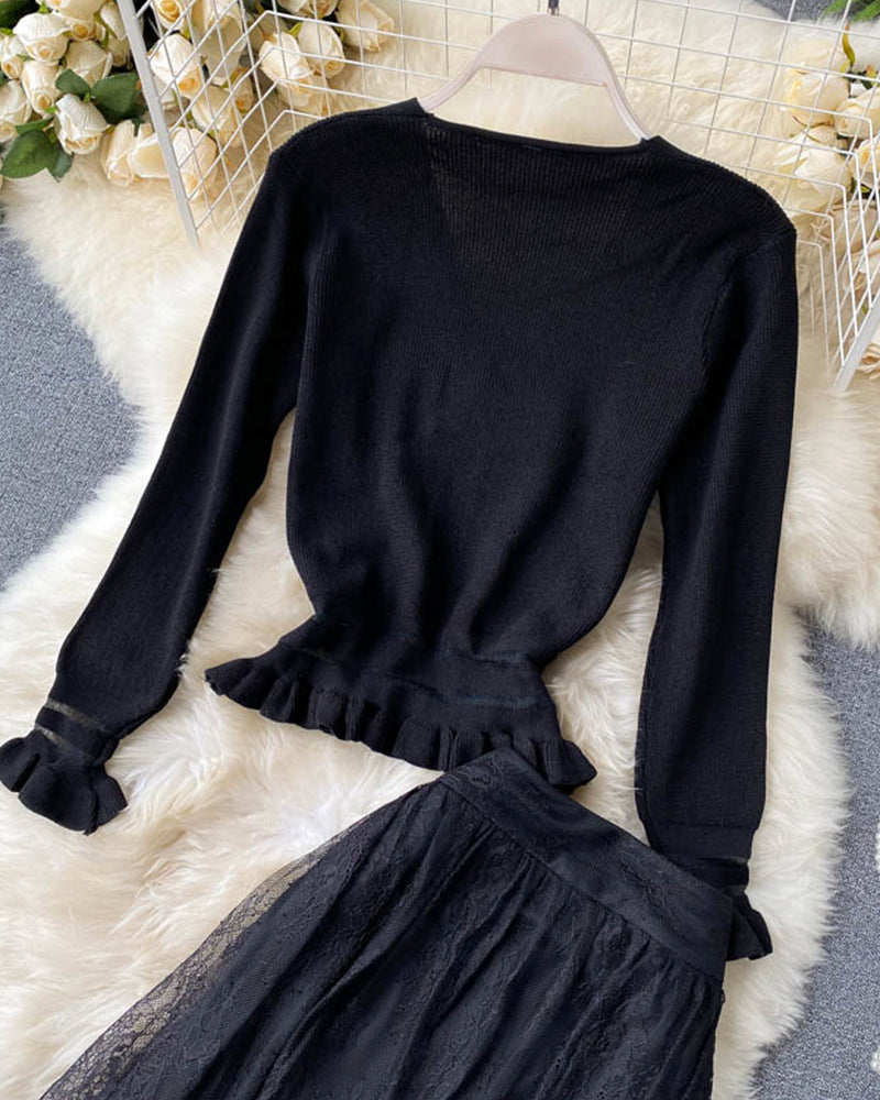 Elegant black long-sleeved sweater + lace skirt  205