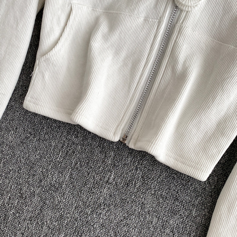 Veste courte à manches longues à la mode d'automne à capuche blanche 249