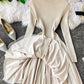 Pulloverkleid mit Stehkragen und langen Ärmeln 213
