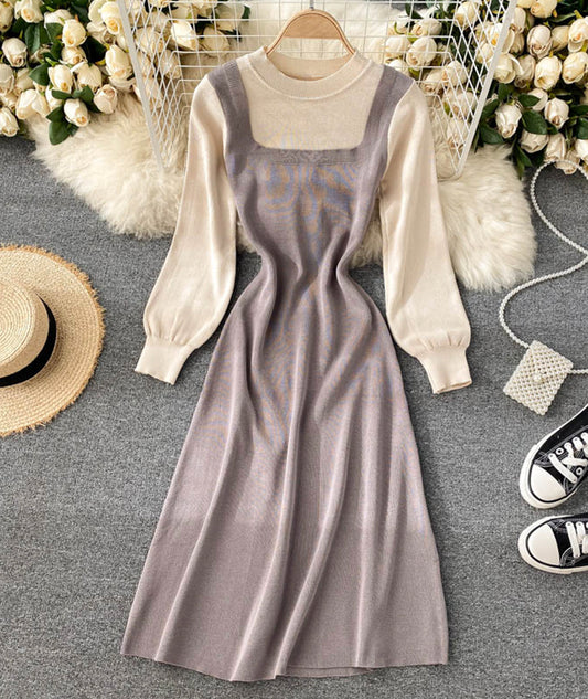 Cute stitching round neck sweater  187