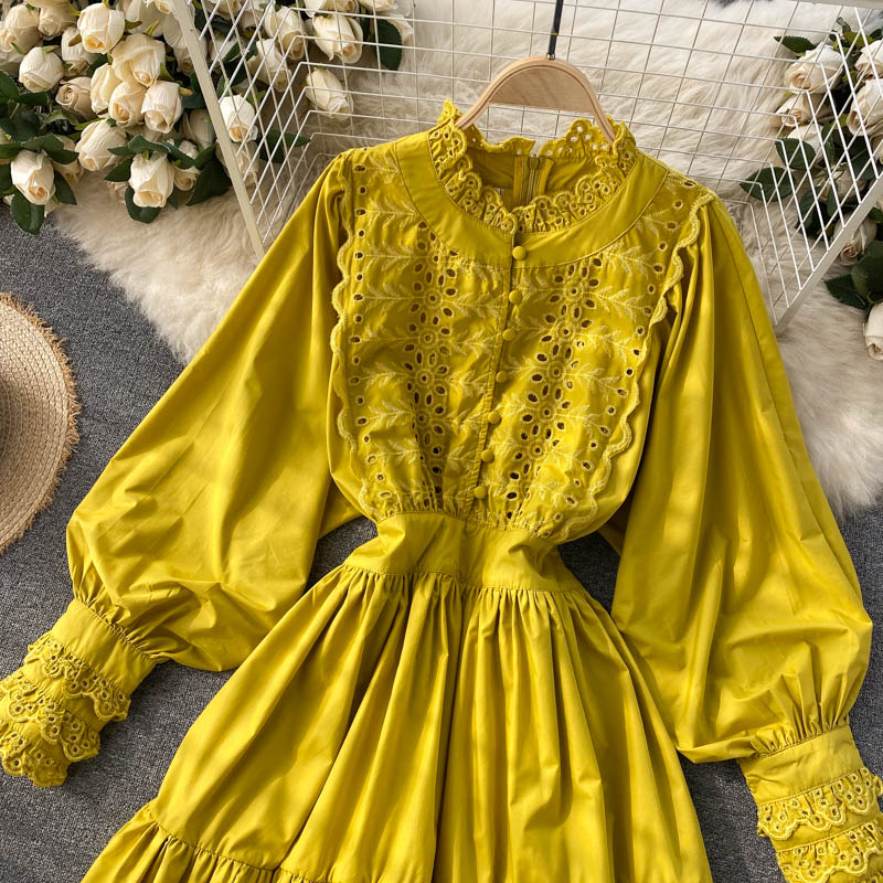 Süßes langärmliges Spitzenkleid Modekleid 428
