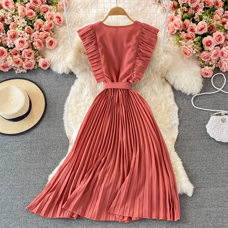 Süßes V-Ausschnitt, kurzes A-Linien-Modekleid 393