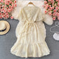 Champagner V-Ausschnitt kurzes Kleid Modekleid 411