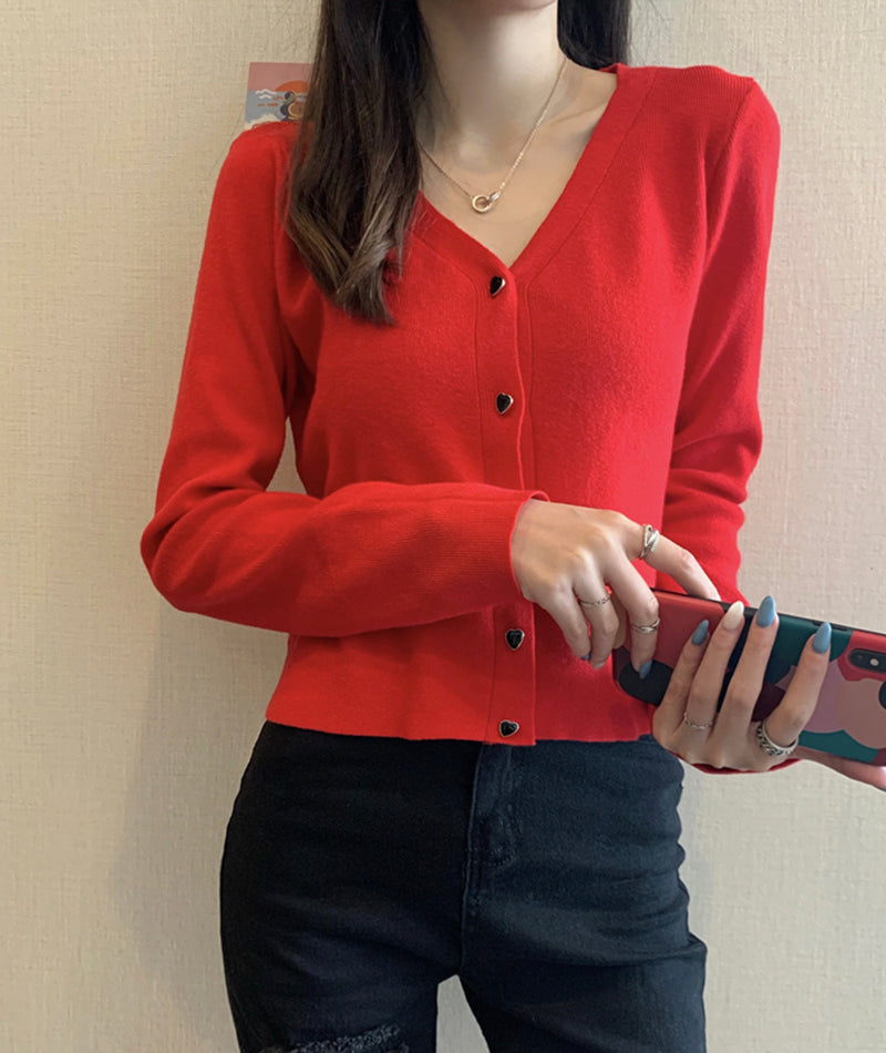Dünner Strickpullover mit V-Ausschnitt 149