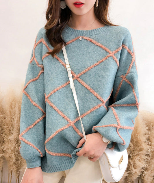 Pull mignon à col rond et manches longues 131