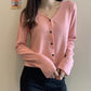 Dünner Strickpullover mit V-Ausschnitt 149