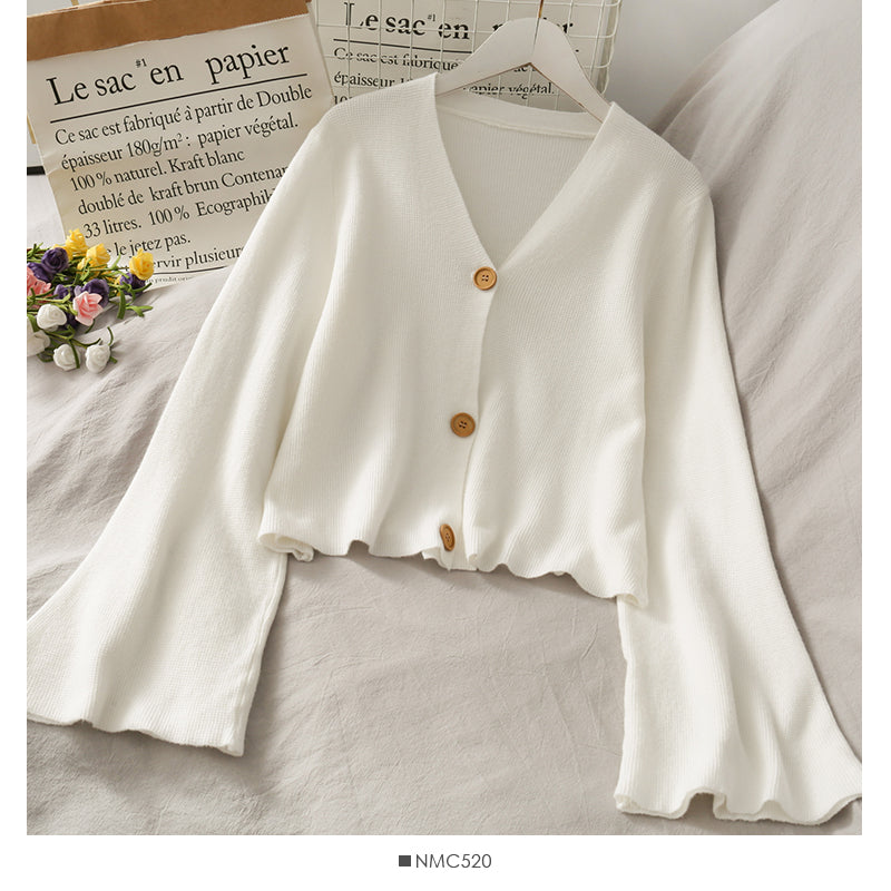 Minority short trumpet sleeve three button slim knit women  1706