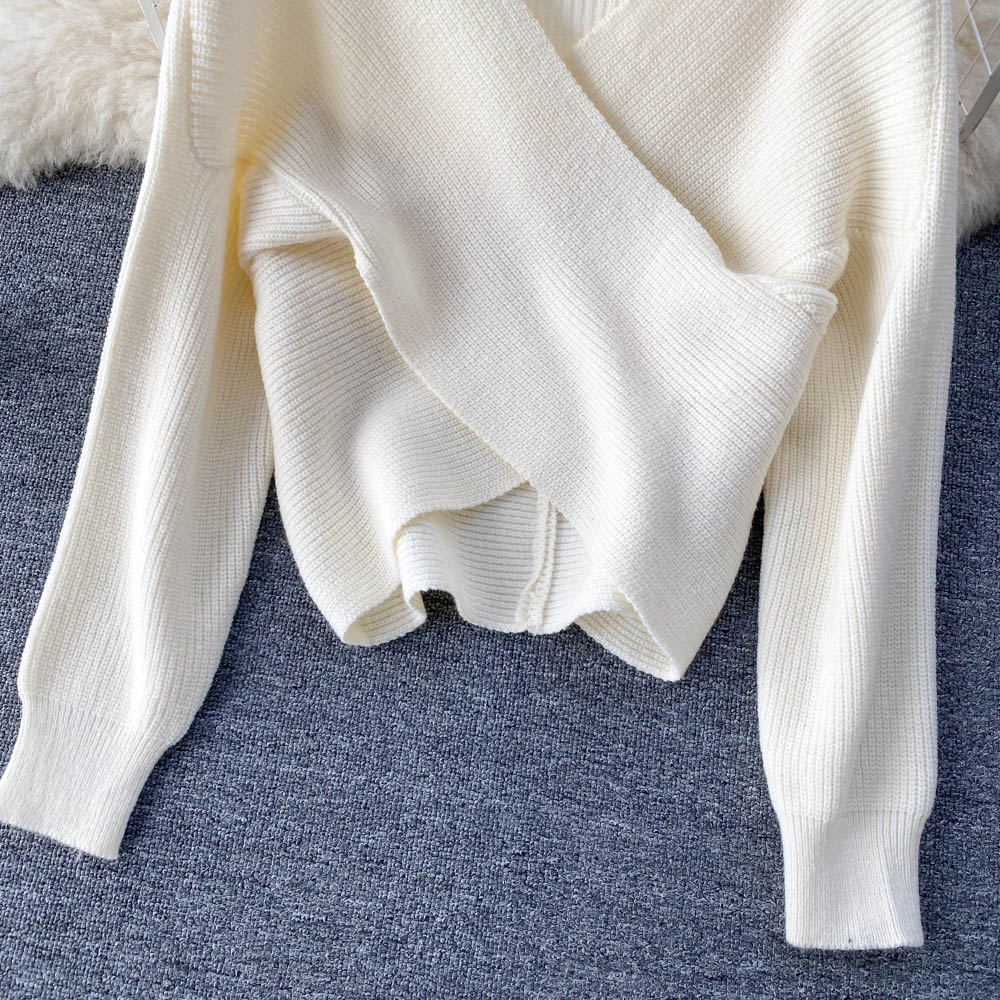 Sweet temperament V-Neck Sweater women's Pullover fashion sweater  1625