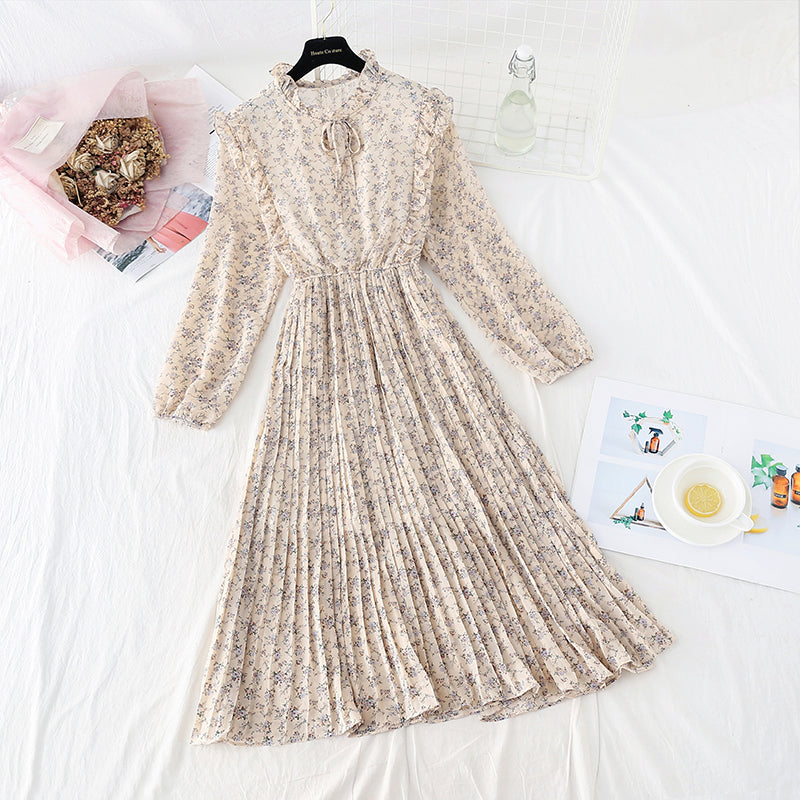 The new women's floral dress shows thin temperament at the waist  2246