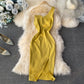 Sexy schulterfreies Kleid mit niedriger Brust und diagonalem Halsausschnitt und schmaler Hüfte 3054