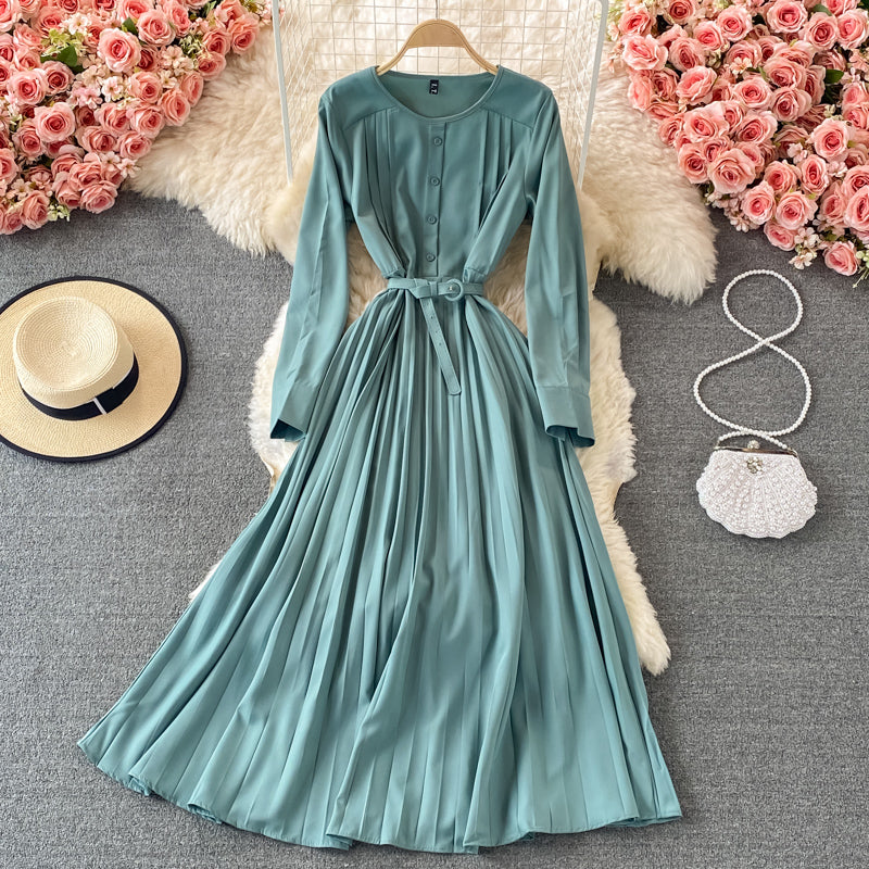 Französisches Promi-Temperament Rundhals-Faltenkleid 3341