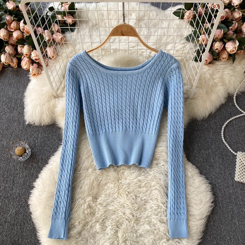 Long sleeved slim fit knit sweater  1599