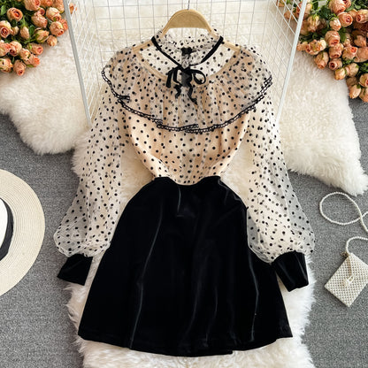 Super Fairy Kleid 3257 aus gepunktetem Mesh-Samt