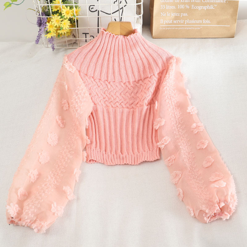 Langärmliger, kurz geschnittener Pullover mit süßer Applikation 1478