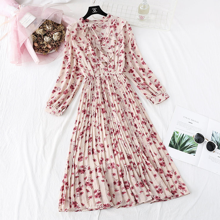 With a bottom pleated floral skirt inside, French first love retro super Fairy  2294
