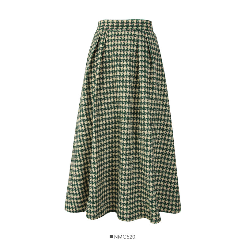 Hong Kong Vintage Plaid high waist medium length skirt with large hem  2568
