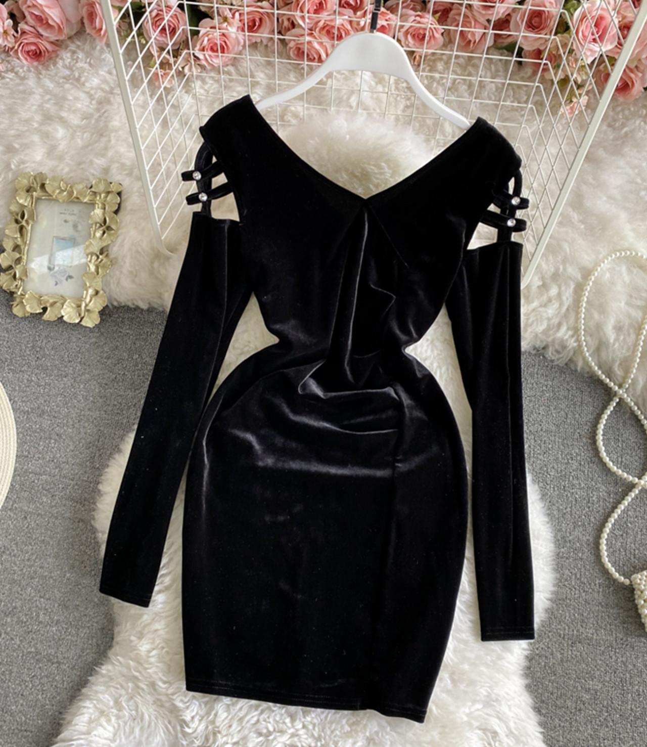 Black velvet short dress long sleeve dress  1300