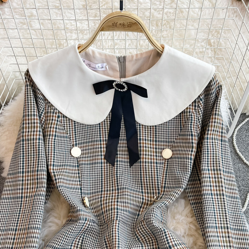 Xiaoxiangfeng doll neck high waist Plaid Dress  3387
