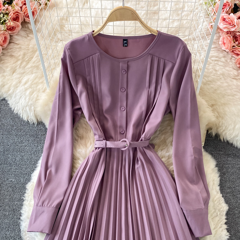 Französisches Promi-Temperament Rundhals-Faltenkleid 3341