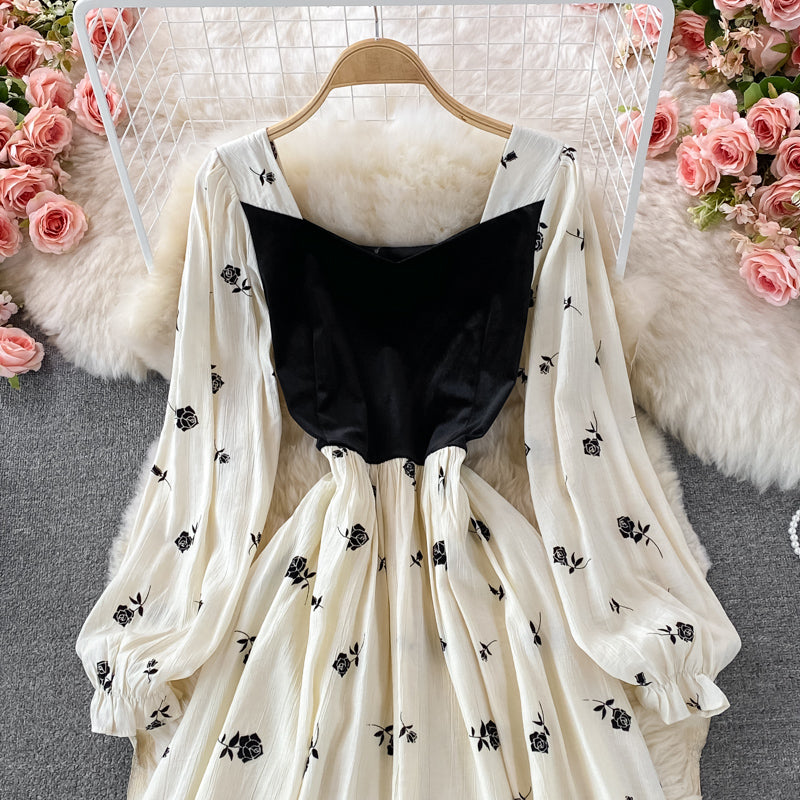 Gentle wind velvet stitched square neck dress  3253