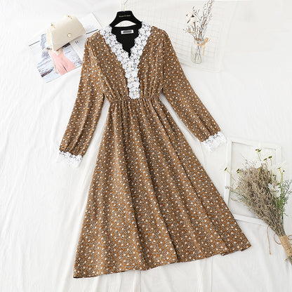 New style, light mature style, thin skirt, stitched lace bottomed skirt  2413