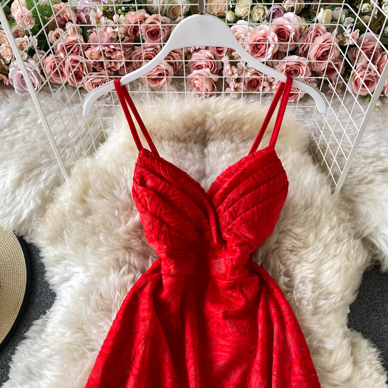 Strandurlaub am Meer, sexy, rückenfreies, schmales Trägerkleid aus Spitze 3047