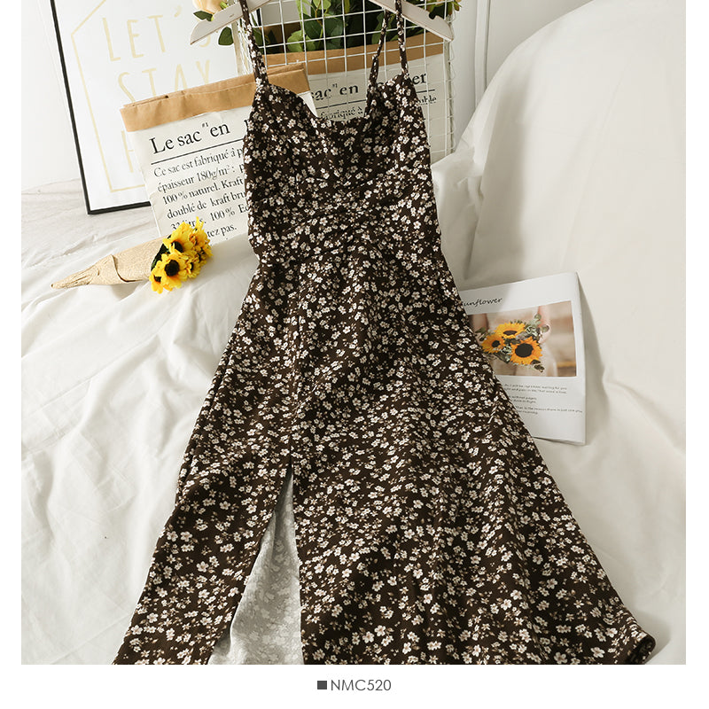 Sweet little fresh broken flower high waist medium length beautiful back suspender skirt  2695