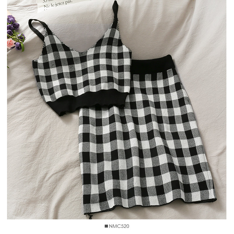 Open navel short low neck knitted vest elastic waist bag hip skirt  2543