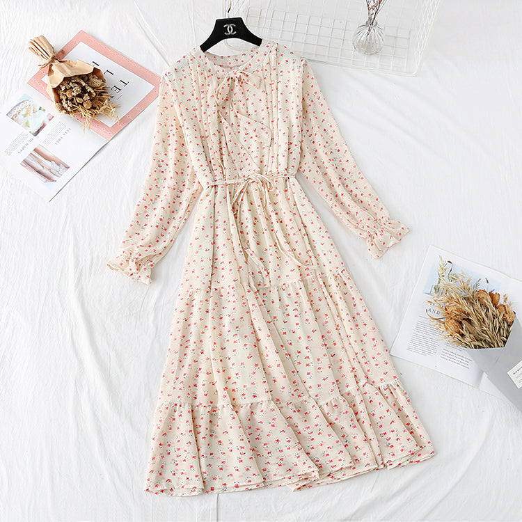 French retro, loose and thin, with a long skirt at the bottom  2370