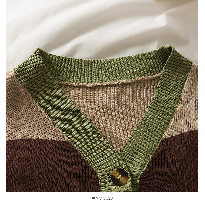 Elegant color contrast single breasted low neck slim fit sweater  2070