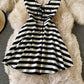 Gestreiftes Kleid mit V-Ausschnitt, schmaler, tief ausgeschnittener Rock in A-Linie 3049