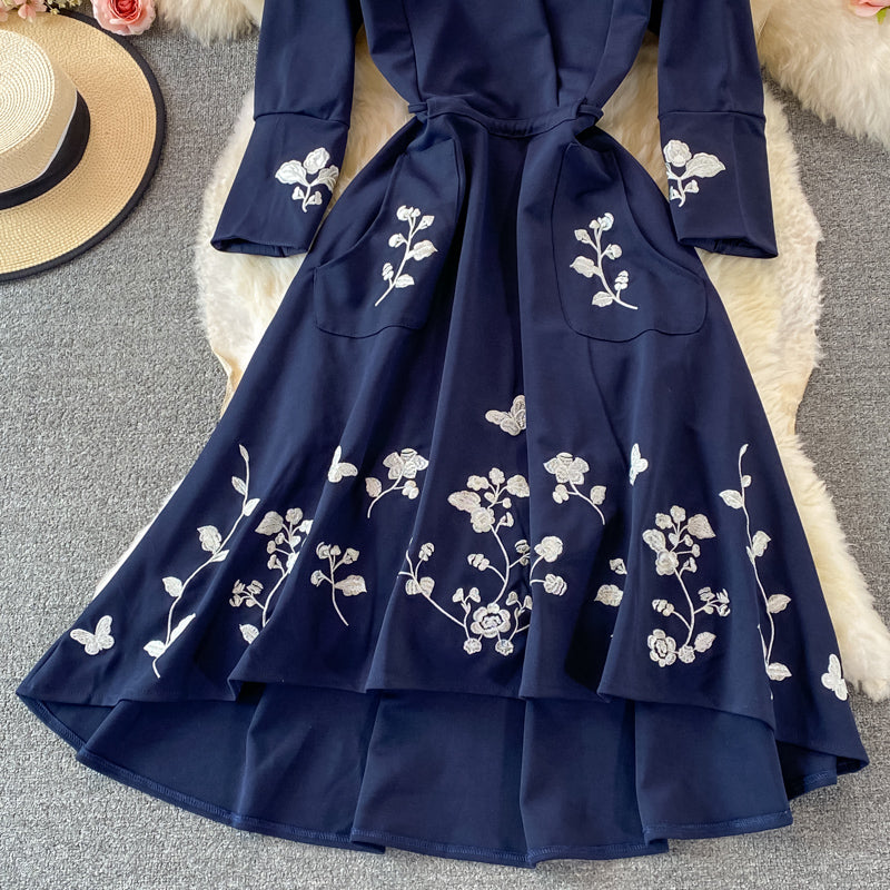 Waist lace up embroidered medium length dovetail dress  3088