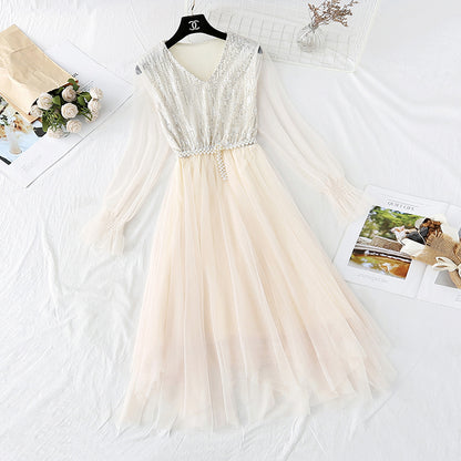 Women's dress with bottomed skirt shows thin temperament and gentle style  2375