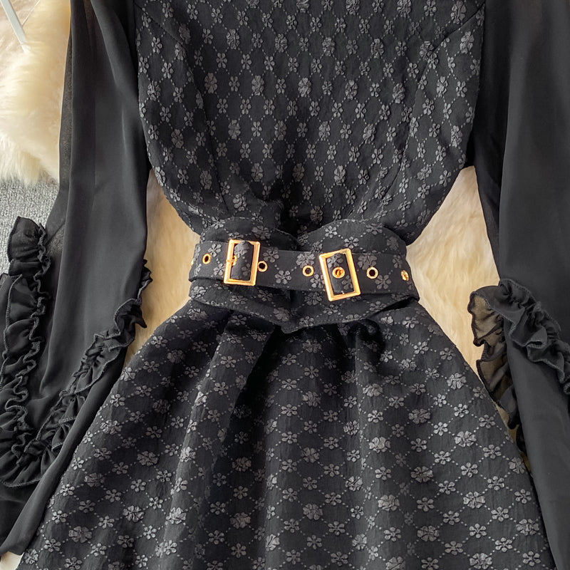 Round neck waist Ruffle Dress  3003