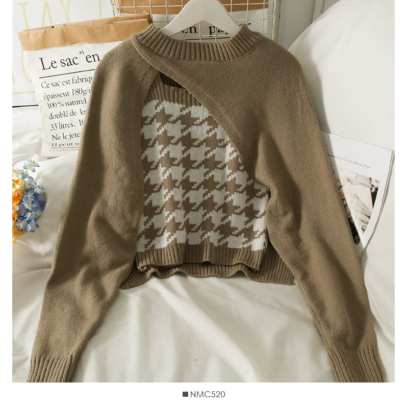 Irregular design loose knit with short plaid suspender inside  1750