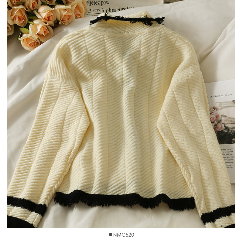 Hong Kong style retro color matching tassel single breasted sweater  2050