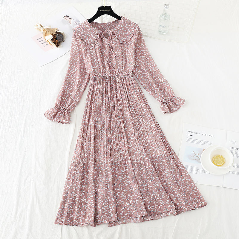 Salt and sweet lapel, small fragrant wind, Pleated Chiffon, broken flower skirt.  2392