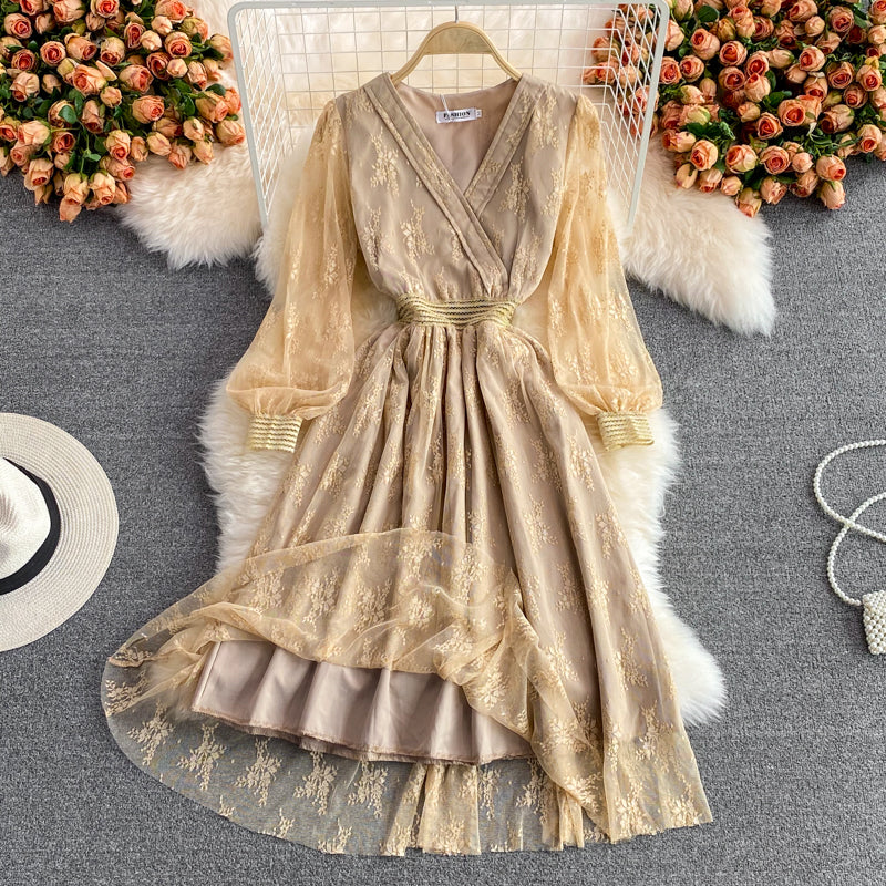 Lace mesh embroidery V-neck dress  2989
