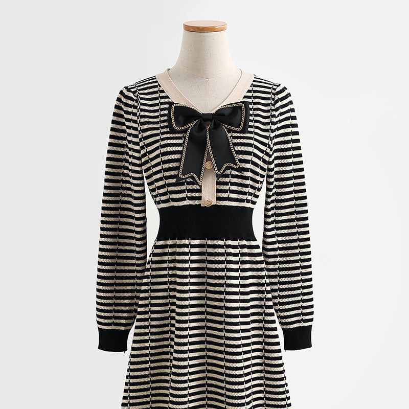 Design sense aging knitted striped dress with slim temperament  2281