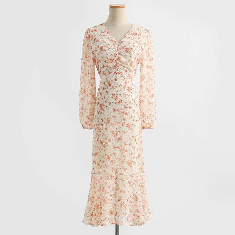 New long sleeved V-neck Floral Dress  2236