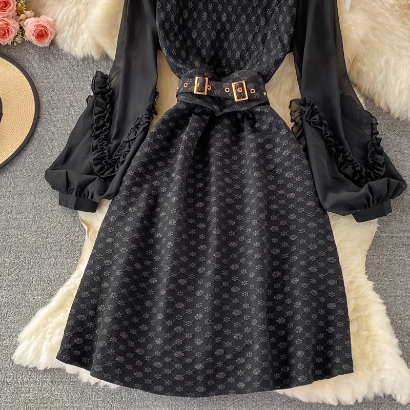 Round neck waist Ruffle Dress  3003