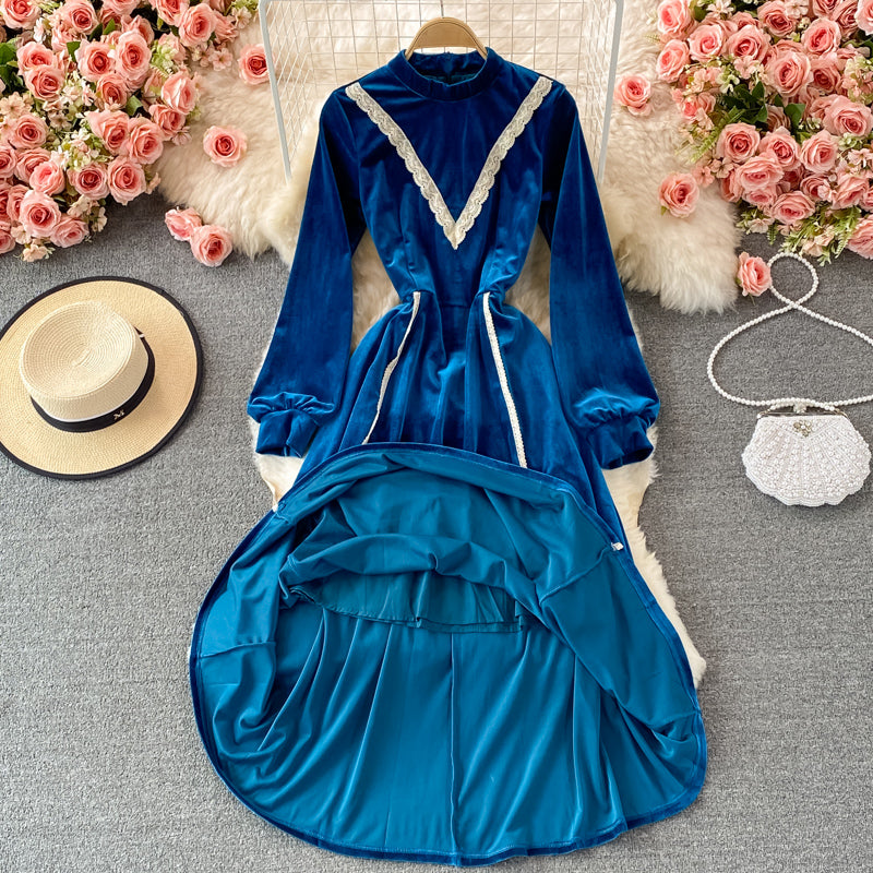 Schmale Taille mit weitem Samtkleid mit weitem Stehkragen 3106