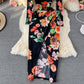 Temperamentvolles, sexy, geteiltes, schmales Wickelkleid mit V-Ausschnitt und Hüfte 2910