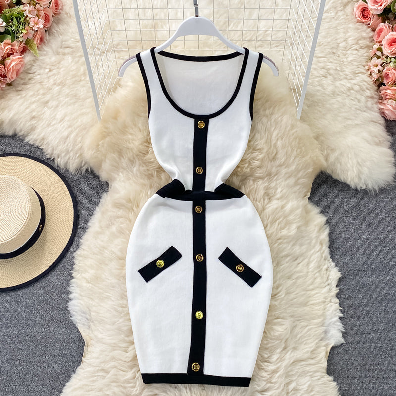 Slim waisted U-neck knit wrap hip dress  2783