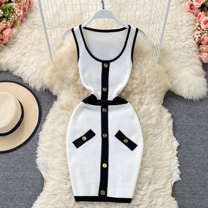 Slim waisted U-neck knit wrap hip dress  2783