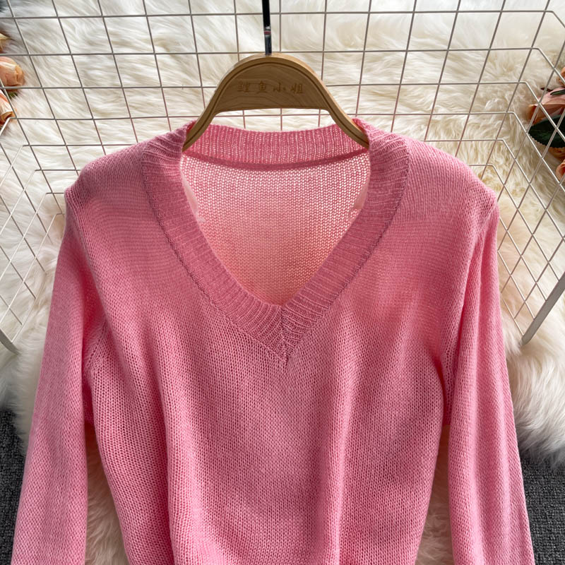 Solid V-neck slim high waist sweater female  1609