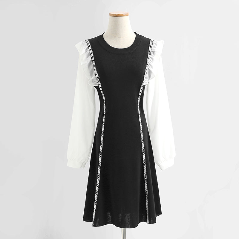 Slim striped knitted dress  2423